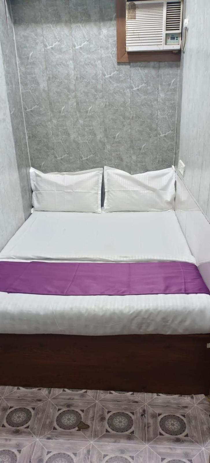 Amaan Hotel Mumbai Luaran gambar